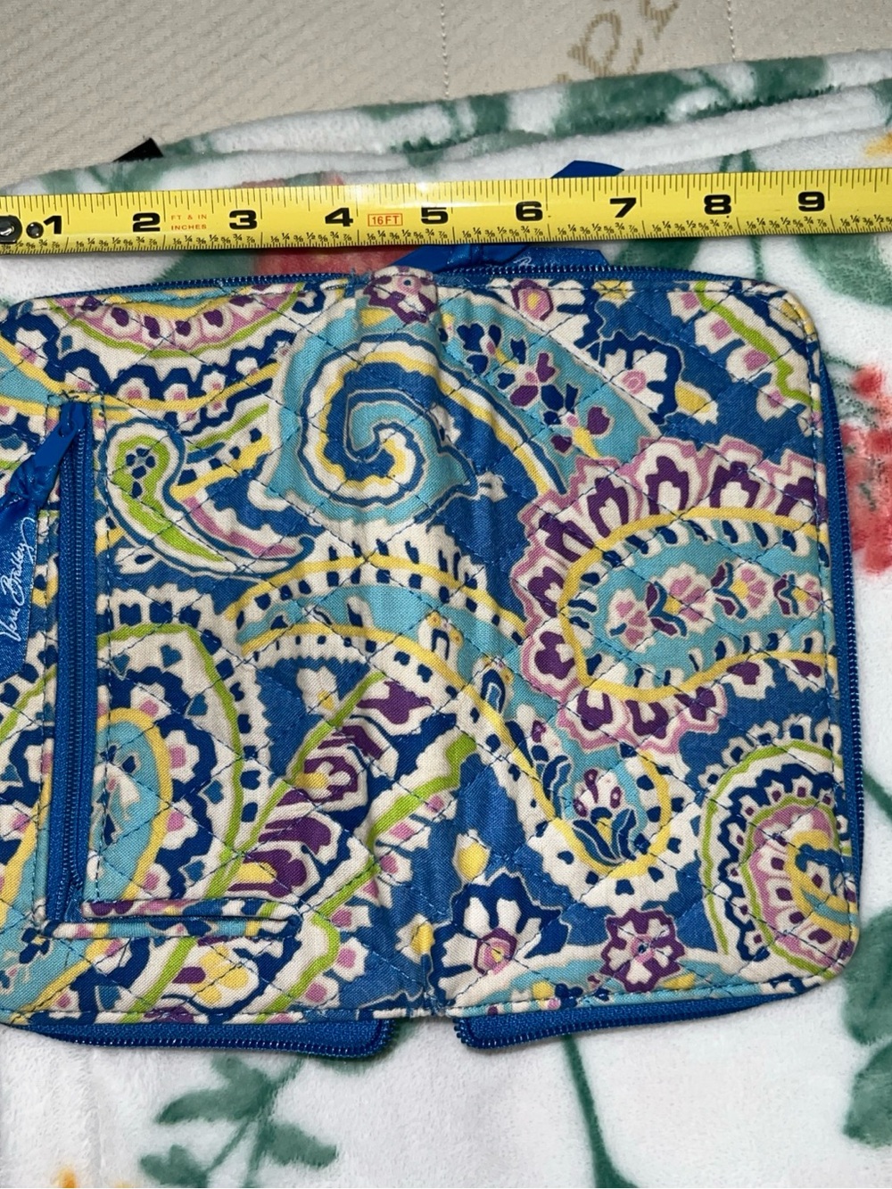 Vera Bradley blue Paisley Quilted Zipper around wallet - Picture 1 of 4